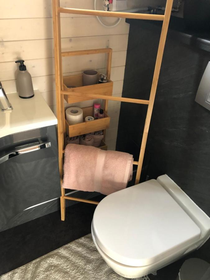 Tinyhouse -Reset Im Vilstal -Zurueck Zum Ursprung Apartment Aldersbach Екстериор снимка